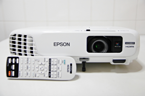 Tổng quan về máy chiếu Epson EB-2265U